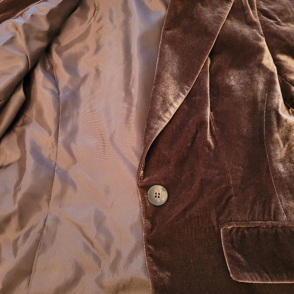 New - Brown Velvet Jacket in Size XS - Picture 6 of 6